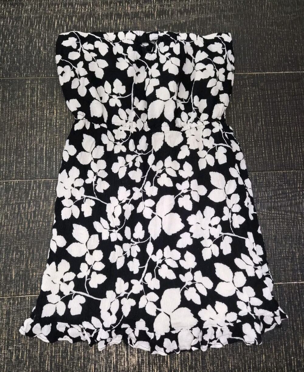 Angie Strappless Mini Keyhole Dress Black And White Leaf Floral Print Stretchy